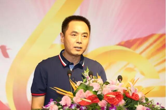 一家大神級的企業(yè)辦了一個(gè)低調(diào)的生日宴，速來圍觀！