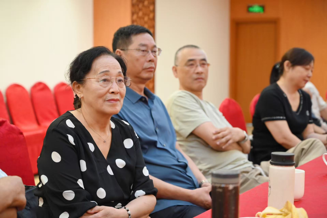 1762320497189356.png 640 (8).png